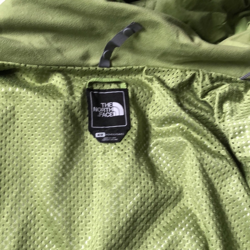 The North Face| waterproof winter coat M - Picture 7 of 8